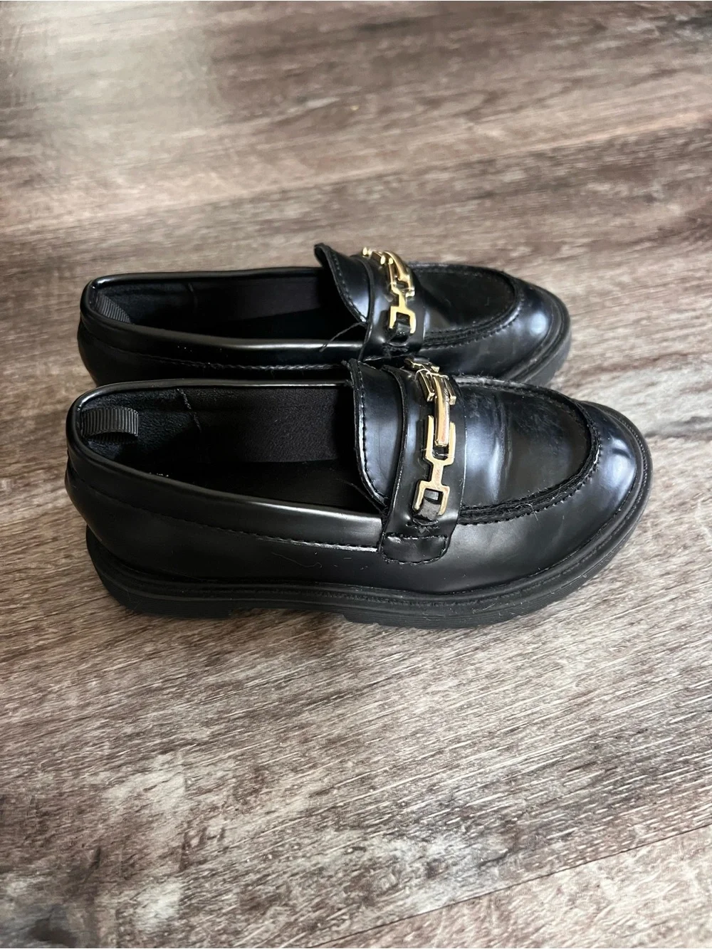 GAP classic black